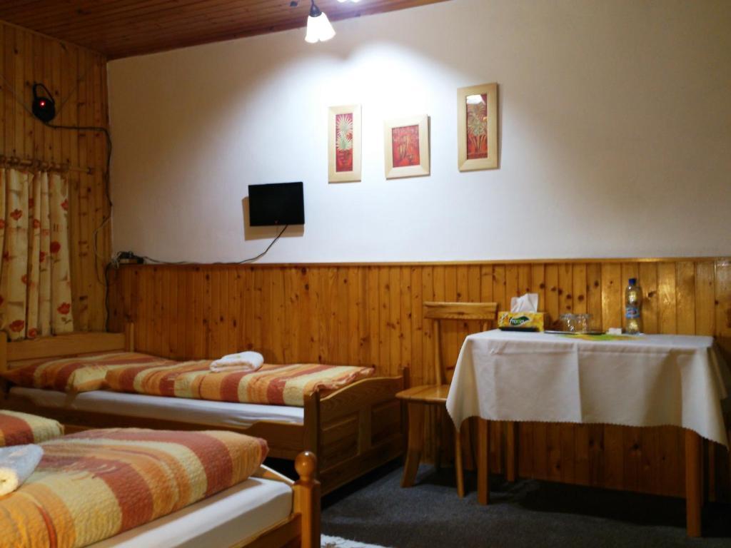 Sunnystreet Guesthouse Stara Lesna Exterior photo