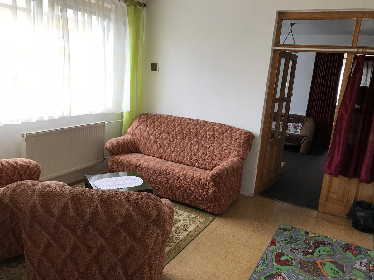 Sunnystreet Guesthouse Stara Lesna Exterior photo
